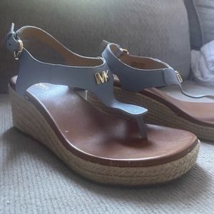 Michael Kors Laney Thong Sandal blue